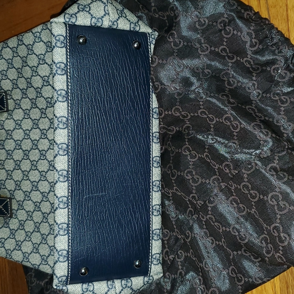 Gucci Tote Bag - Picture 12 of 12